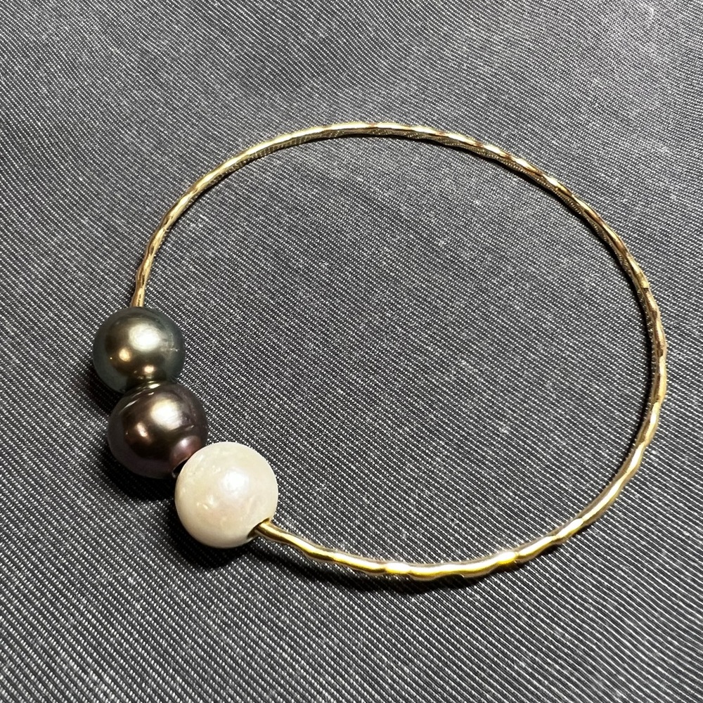 Pearl bangles MauiMe Hawaii